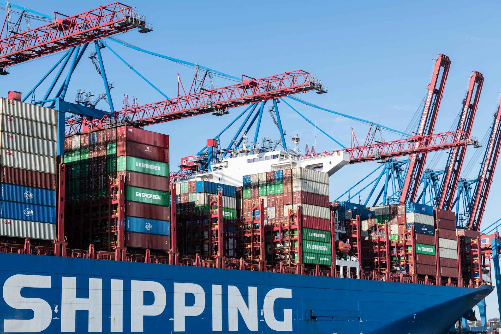 Shipping - cargo ship full of containers in a dock